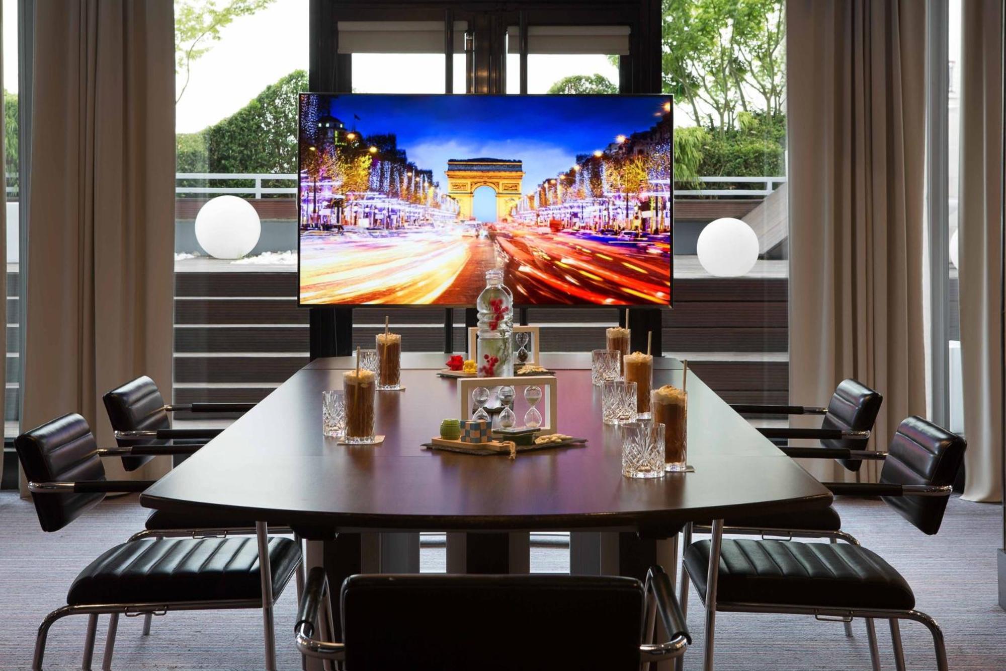Renaissance Paris Arc De Triomphe Hotel Kültér fotó