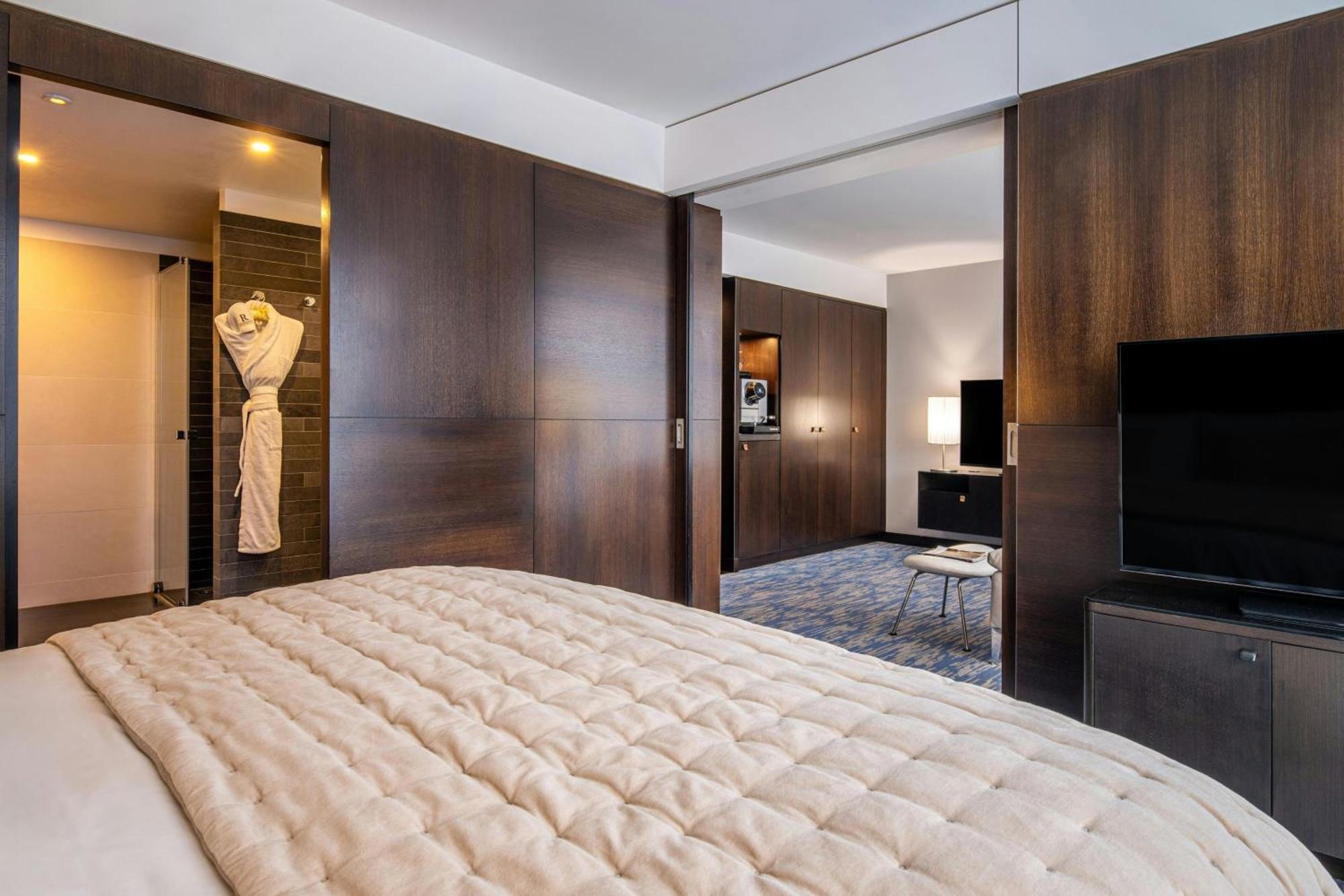 Renaissance Paris Arc De Triomphe Hotel Kültér fotó