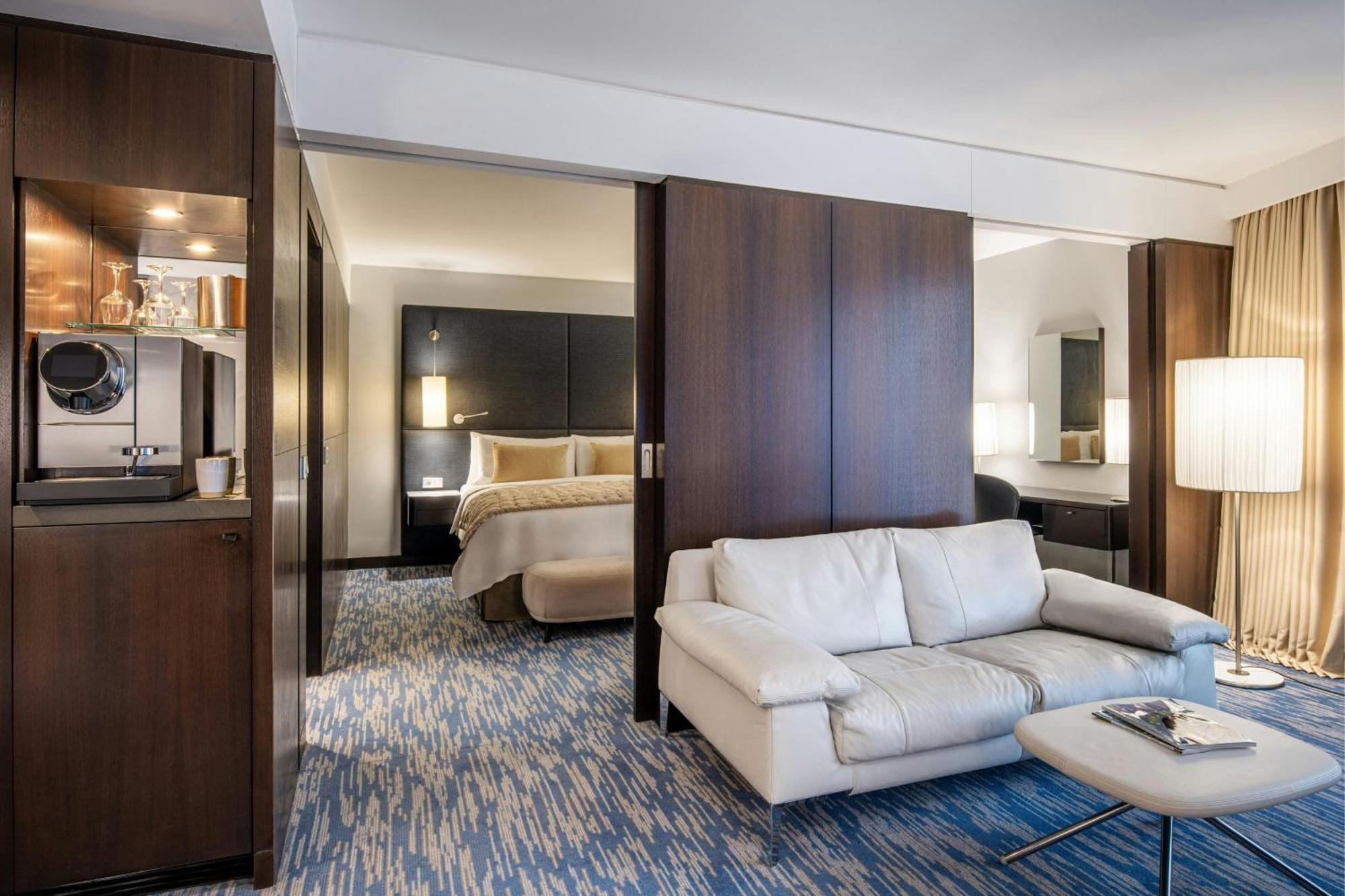 Renaissance Paris Arc De Triomphe Hotel Kültér fotó
